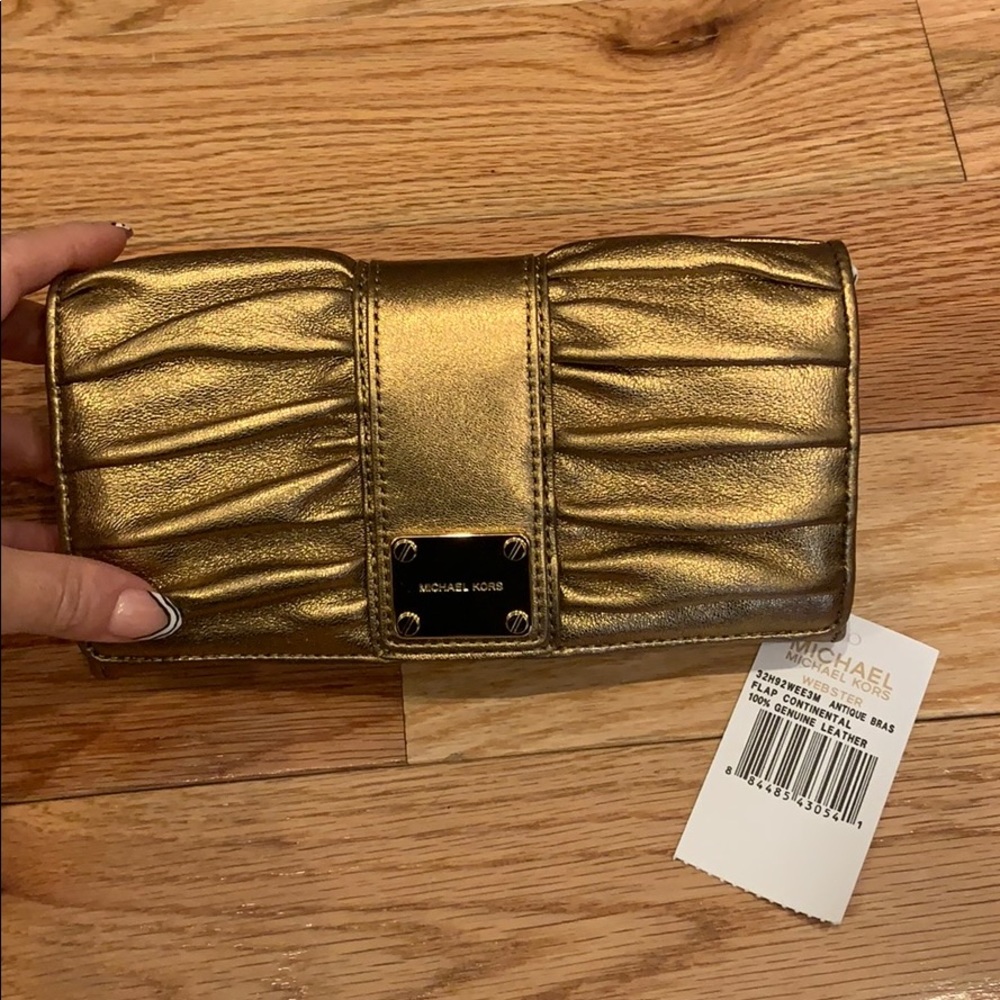 Michael Kors Gold Wallet